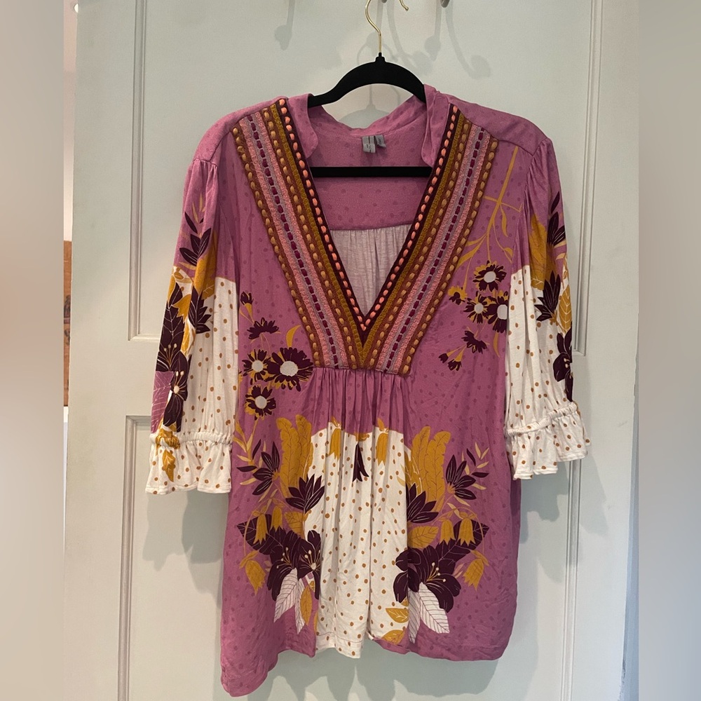 Blank London Boho Floral Embroidered V-Neck Peplum Top Sz L